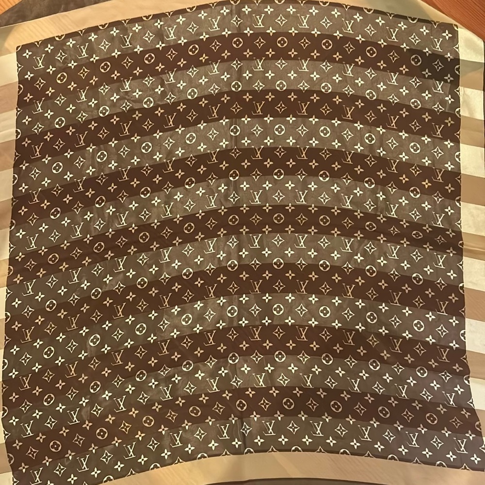 Louis Vuitton monogram silk scarf in mint condition.